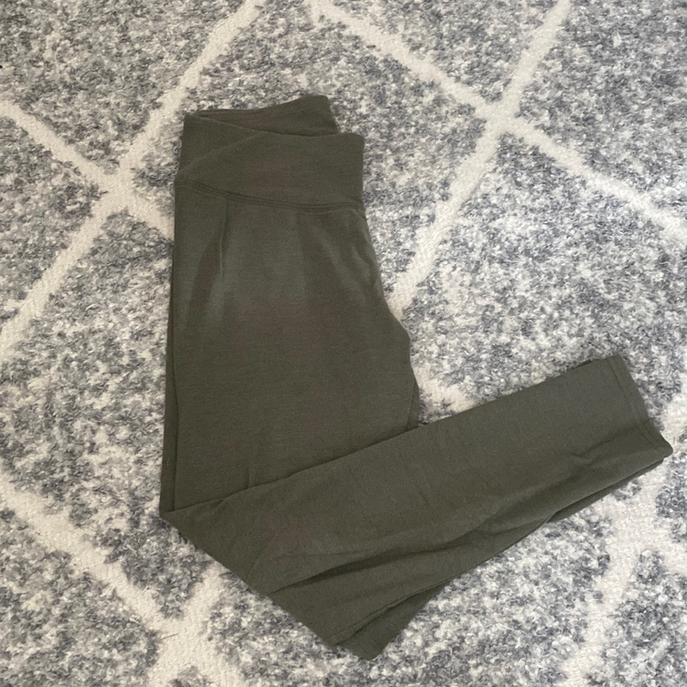 NEW! Aerie CHILL. PLAY. MOVE Leggings